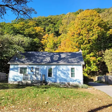 New! Elberta Cottage - Very Cute! Great Spot!